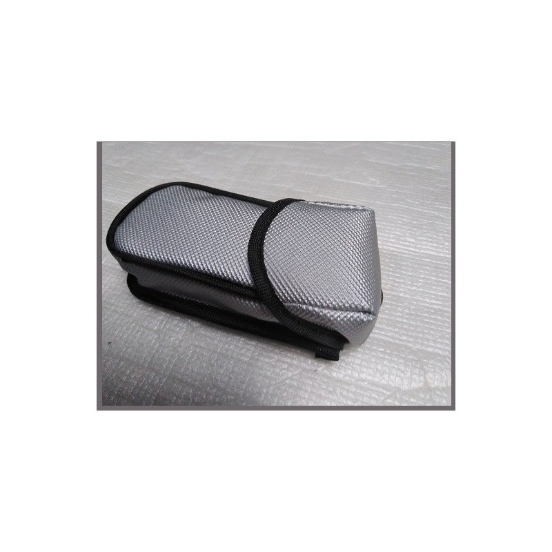 BOLSA PARA MP3 GRIS CON CORDEL BM102 