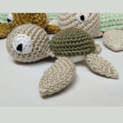 Baby turtle amigurumi...