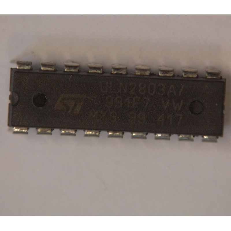 ULN2803A DARLINGTON 8NPN, 2803, DIP18