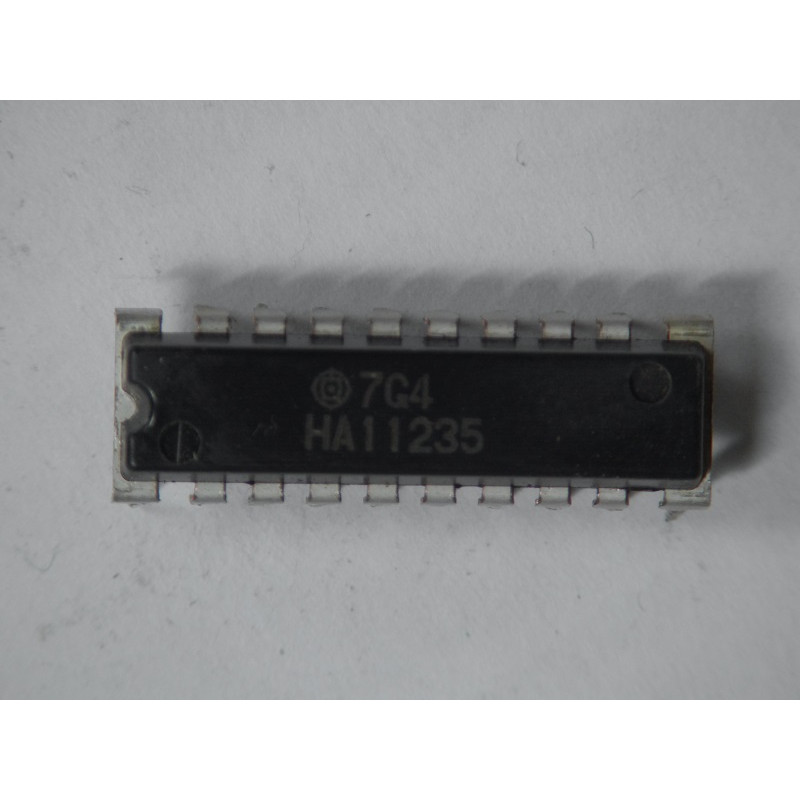 HA11235 INTEGRATED CIRCUIT IX0065