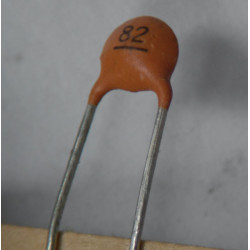 82pF CONDENSADOR CERÁMICO
