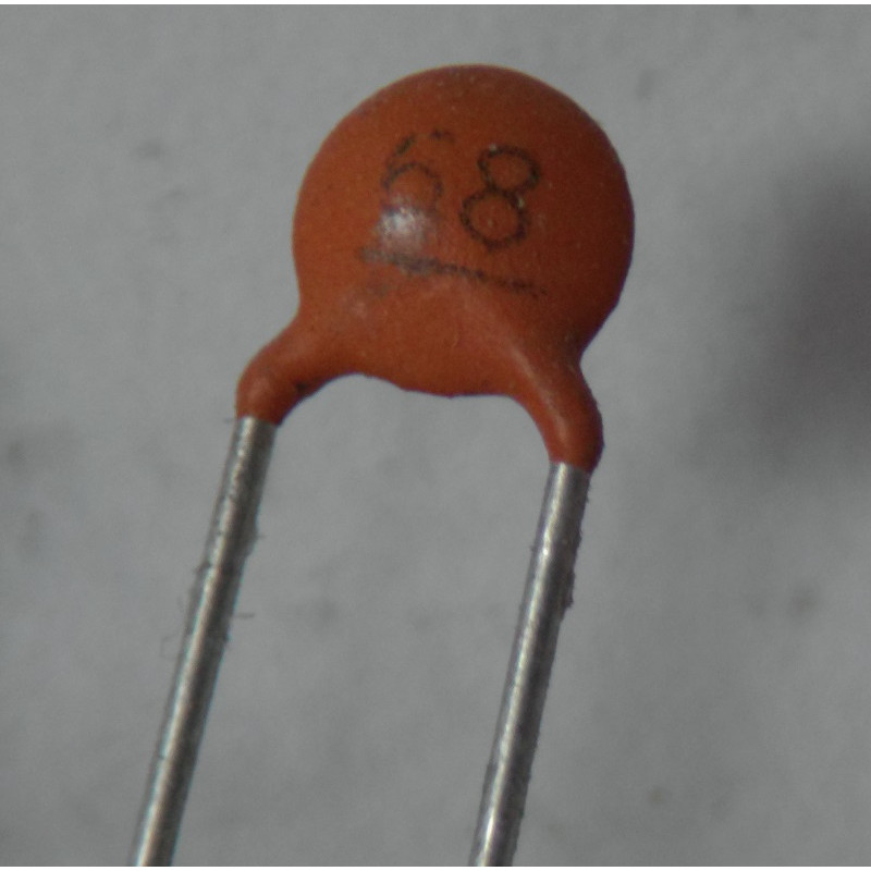 68pF CERAMIC CAPACITOR
