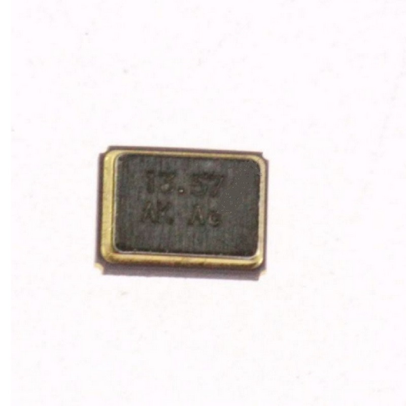 13,560MH C3E-13.560-12-1010-X CUARZO 2.5X3mm