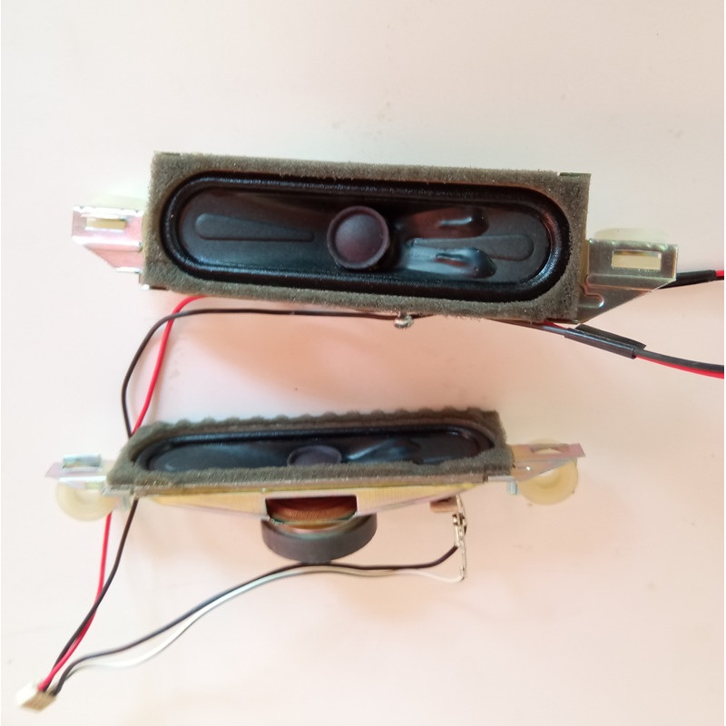 30077250 KIT ALTAVOCES 8 oH, 10W